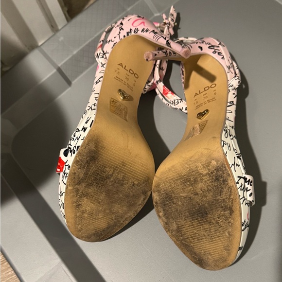 Aldo Pink Script Pattern Heels - Picture 4 of 5